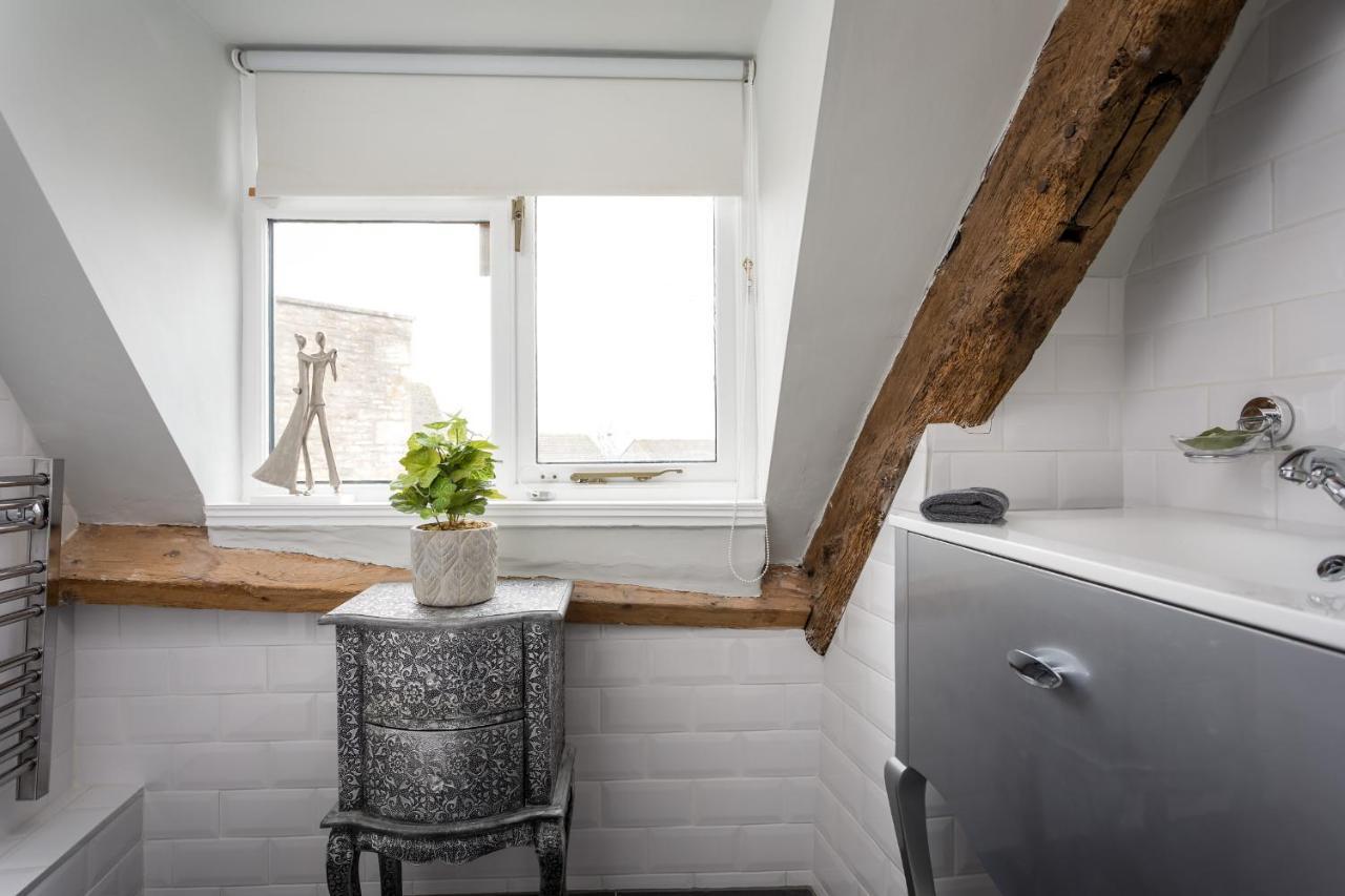 The Loft: Unique, Romantic, Grade II Listed, Dog Friendly Stow-on-the-Wold Exterior foto